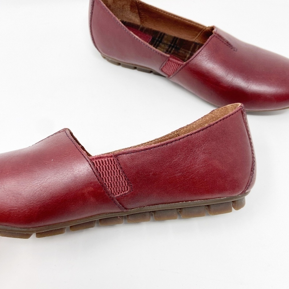 BORN | Red Leather Serba Slip-ons Women's 7 - Picture 9 of 12